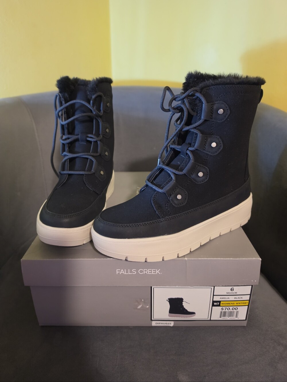 NIB Falls Creek Women's Size 6 Amelia Black 3M Thinsulate Winter Boots Faux Fur